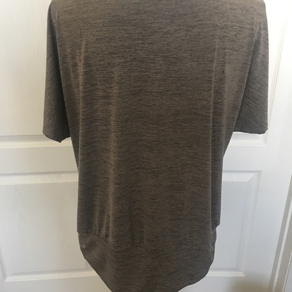 AB Studio Top - Picture 2 of 7